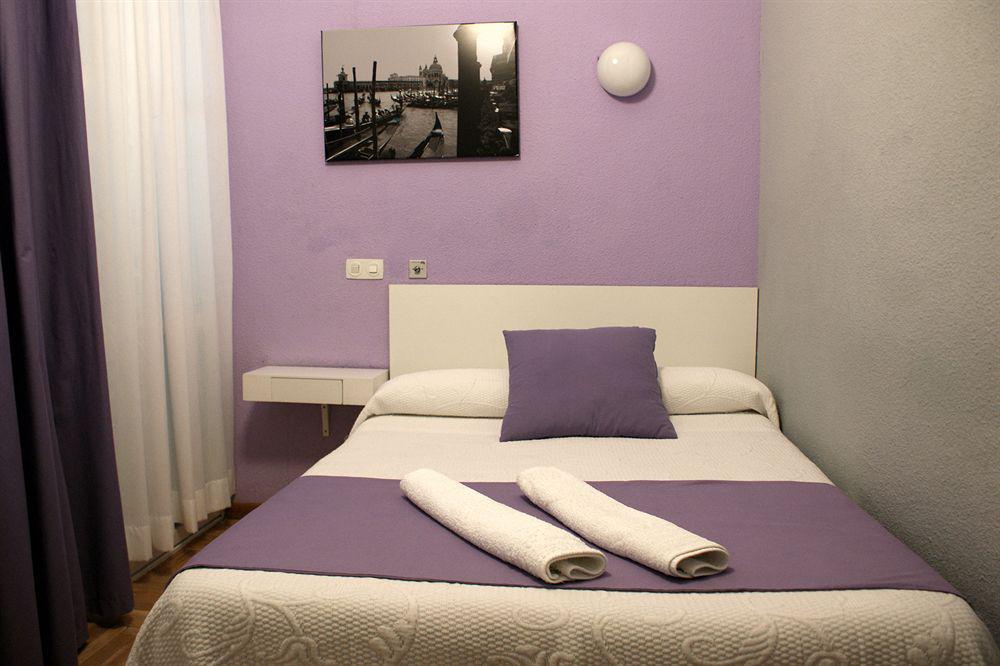 Hostal Rias Bajas Madrid Dış mekan fotoğraf