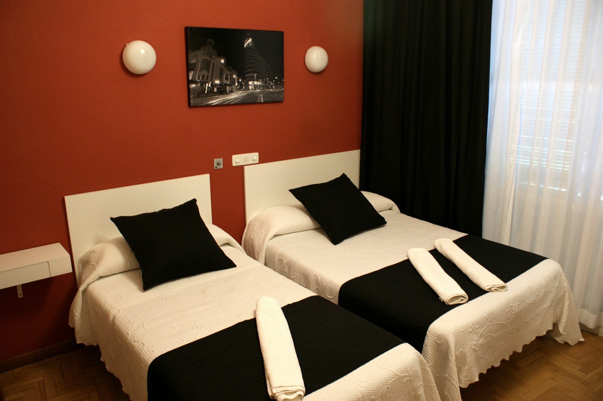 Hostal Rias Bajas Madrid Dış mekan fotoğraf